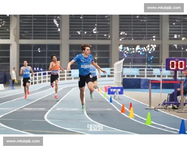 00 后新星 400 米狂飙破纪录!郑驰宇 45 秒 48 力压艾力西尔登顶国内第一 00 后新星 400 米狂飙破纪录!郑驰宇 45 秒 48 力压艾力西尔登顶国内第一