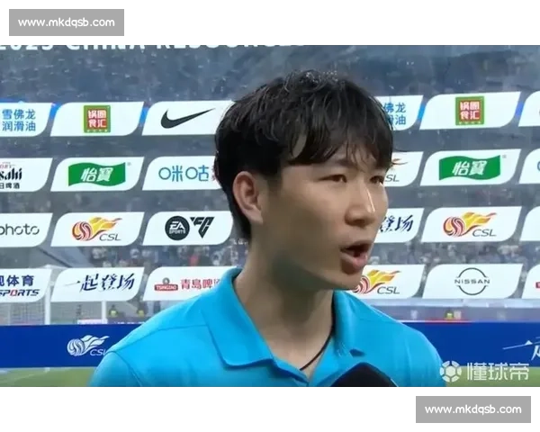 张昱杰护腿板暗藏全家福密码 训练预演助其中超关键破门 张昱杰护腿板暗藏全家福密码 训练预演助其中超关键破门