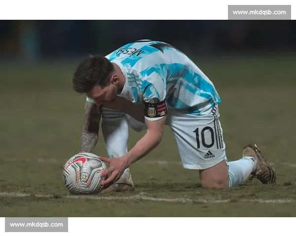 夸德拉多加盟比萨剑指世界杯:战术适配与科学规划助老将冲击美洲杯 夸德拉多加盟比萨剑指世界杯:战术适配与科学规划助老将冲击美洲杯